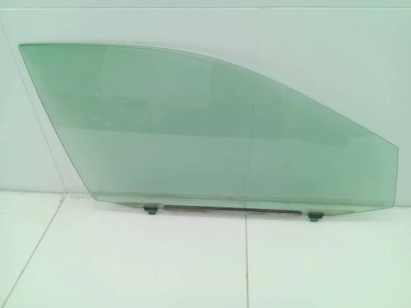 Стекло двери передней правой Lexus RX 300/330/350/400h (XU30) 2003-2009