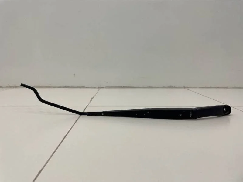 Поводок стеклоочистителя передний правый Kia Rio 3 (UB) 2011-2017