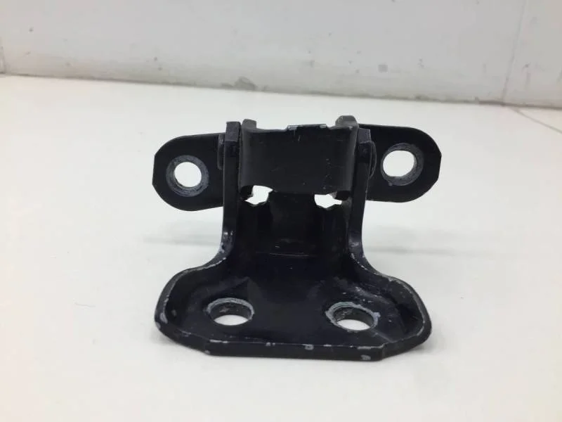 Петля двери передней правой нижняя Lexus RX 300/330/350/400h (XU30) 2003-2009