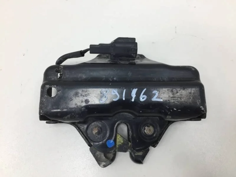 Замок капота Lexus RX 300/330/350/400h (XU30) 2003-2009