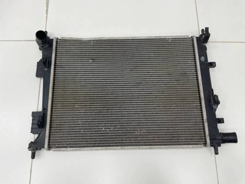 Радиатор охлаждения двигателя Kia Rio 3 (UB) 2011-2017