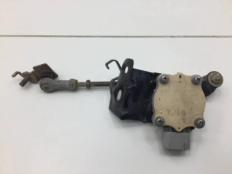 Датчик регулировки дорожного просвета Lexus RX 300/330/350/400h (XU30) 2003-2009