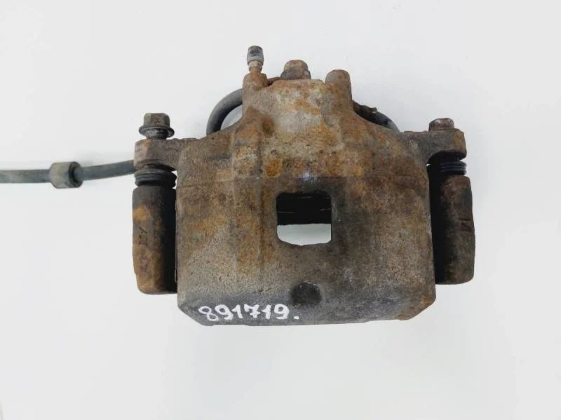 Суппорт передний правый Mitsubishi Lancer X (CX, CY)  2007>