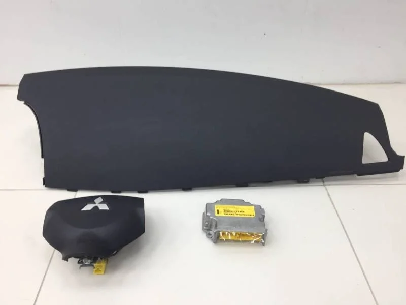 Подушка безопасности (комплект) Mitsubishi Lancer X (CX, CY)  2007>