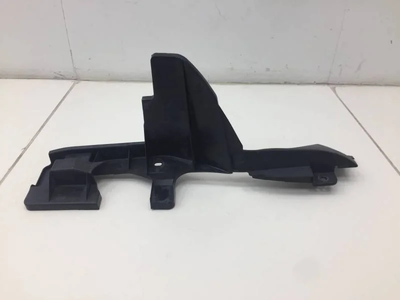 Воздуховод радиатора Lexus RX 300/330/350/400h (XU30) 2003-2009