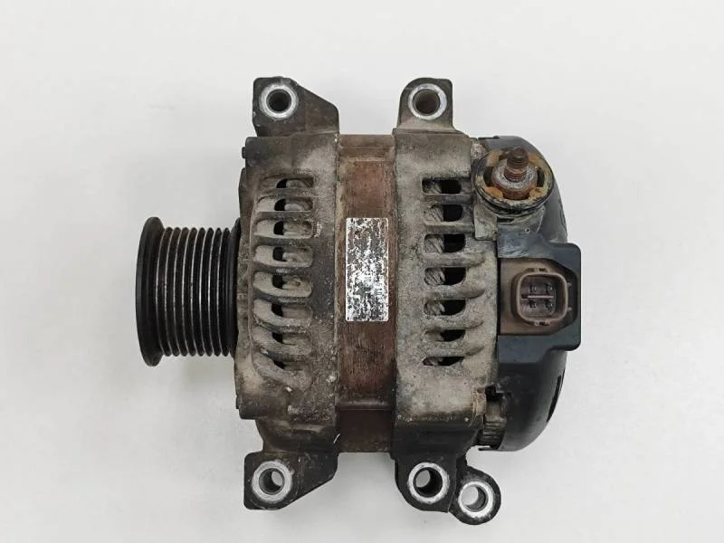 Генератор Toyota Land Cruiser (J200) 2007-2015