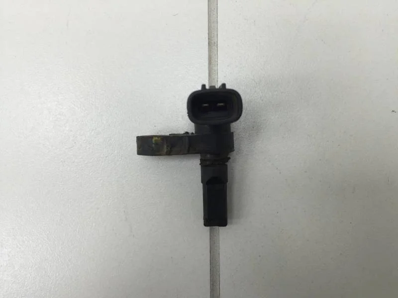 Датчик ABS передний правый Toyota Land Cruiser (J200) 2007-2015