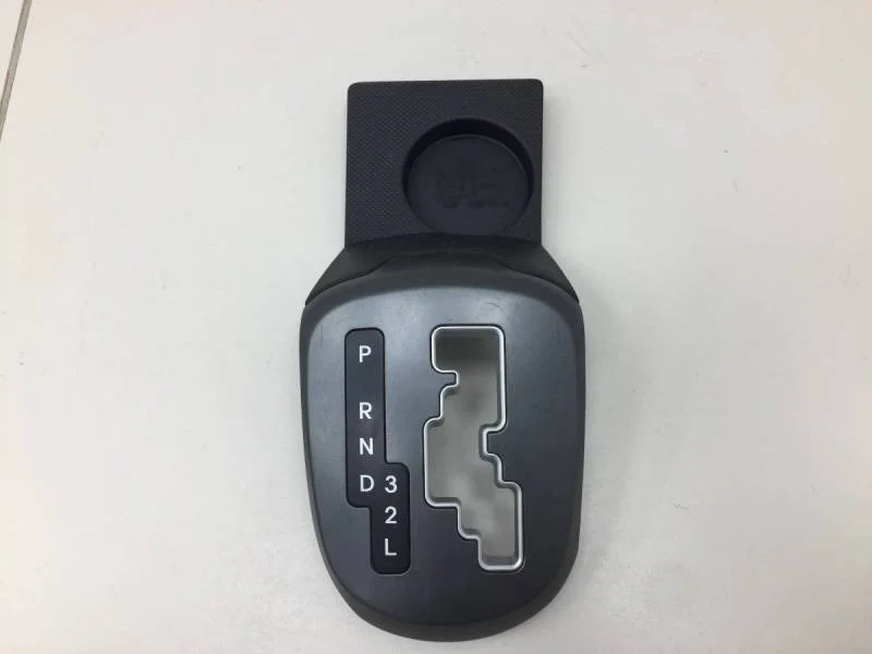 Накладка консоли КПП Kia Rio 3 (UB) 2011-2017