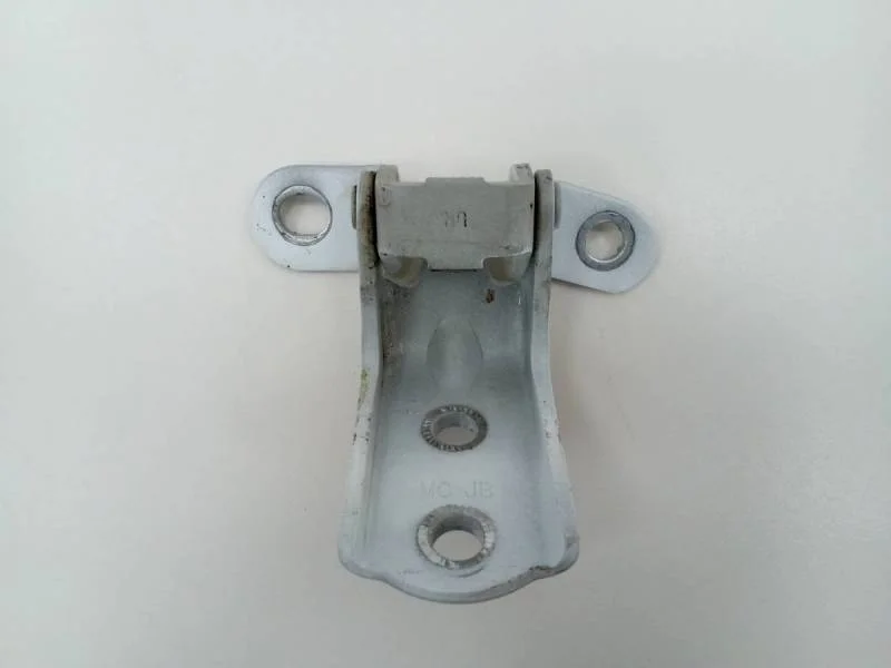 Петля двери передней правой верхняя Kia Rio 3 (UB) 2011-2017