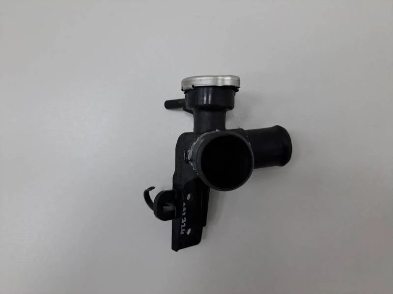 Тройник системы охлаждения Kia Rio 3 (UB) 2011-2017