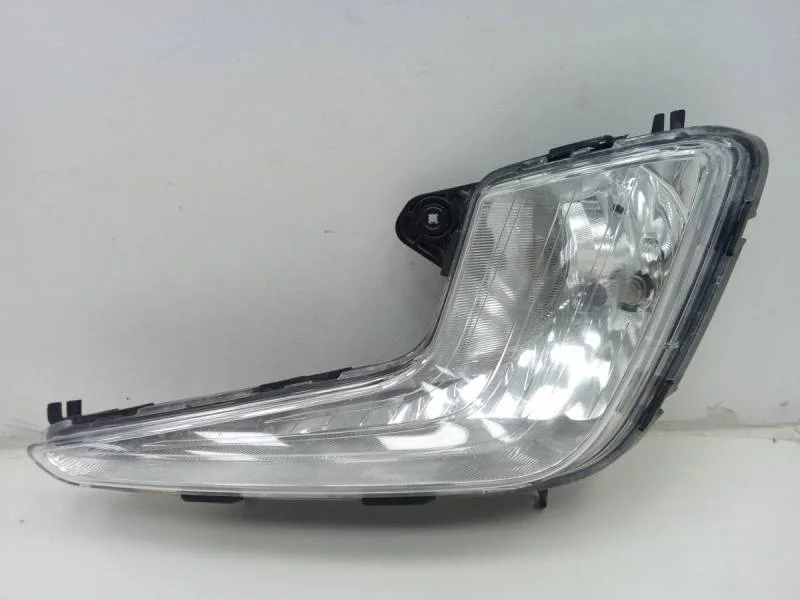 Фара противотуманная левая Kia Rio 3 (UB) 2011-2017