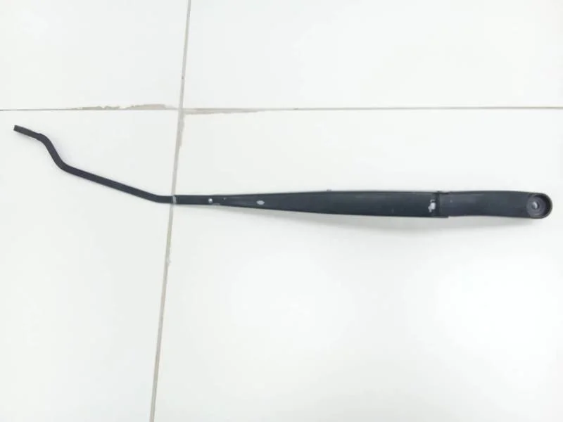 Поводок стеклоочистителя передний правый Kia Rio 3 (UB) 2011-2017