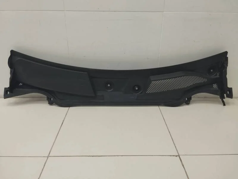 Решетка стеклооч. (планка под лобовое стекло, жабо) Infiniti Q30/QX30 (H15) 2016>