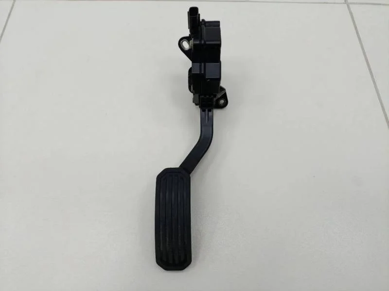 Педаль газа Lexus RX 350 /450h (XL10) 2009-2015