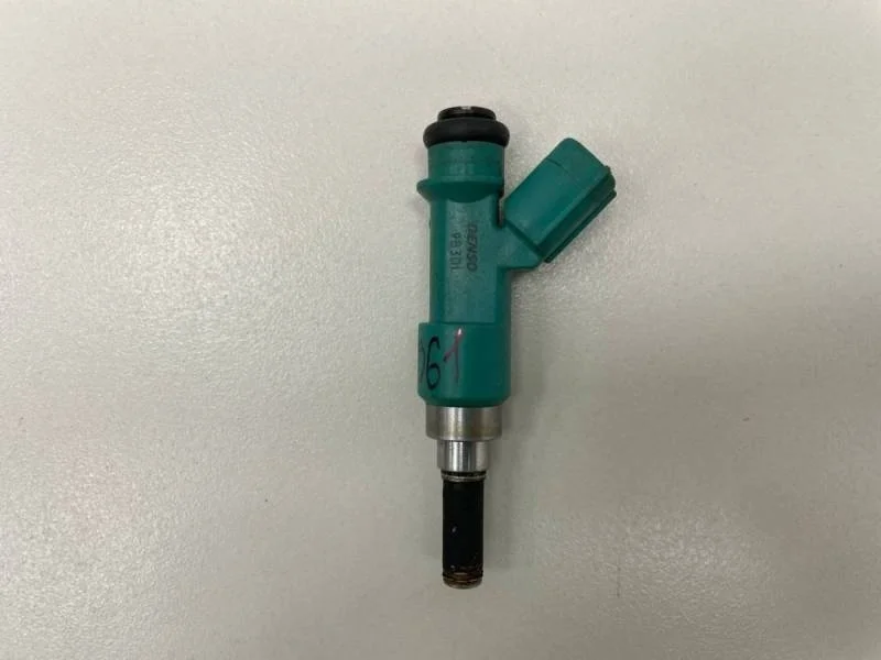 Форсунка инжекторная электрическая Lexus RX 350 /450h (XL10) 2009-2015