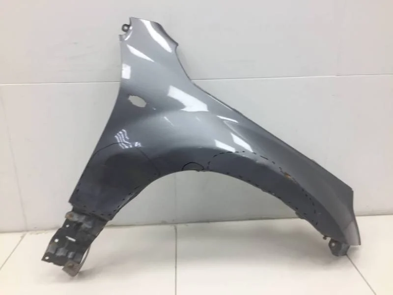 Крыло переднее правое Suzuki Grand Vitara 2005-2015