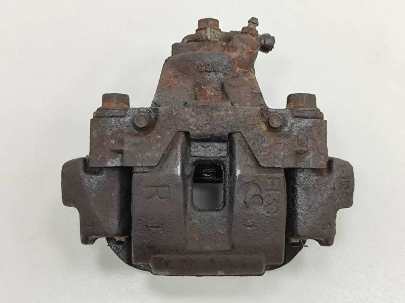 Суппорт задний правый Toyota Land Cruiser (J200) 2007-2015