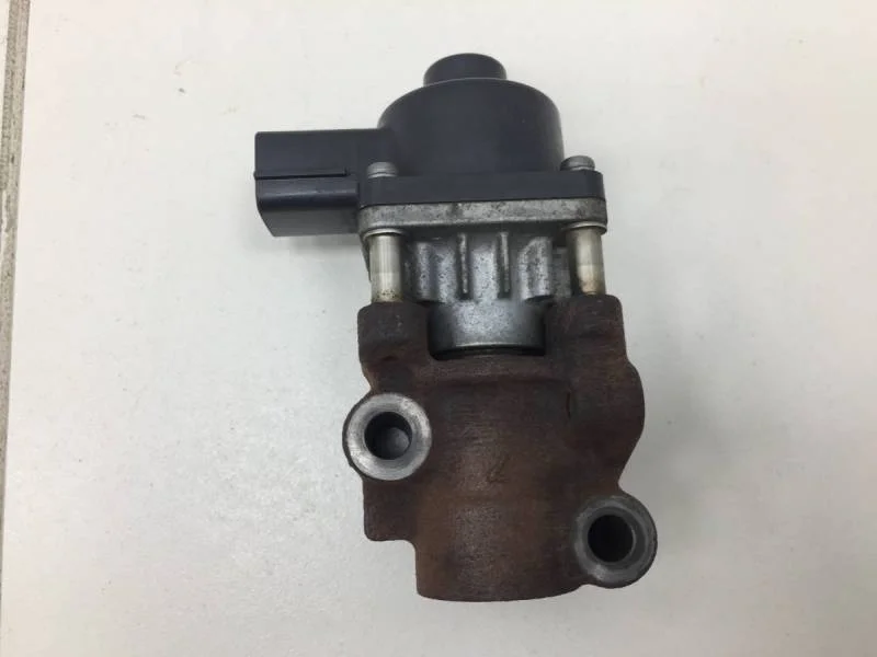 Клапан рециркуляции выхлопных газов Suzuki Grand Vitara 2005-2015