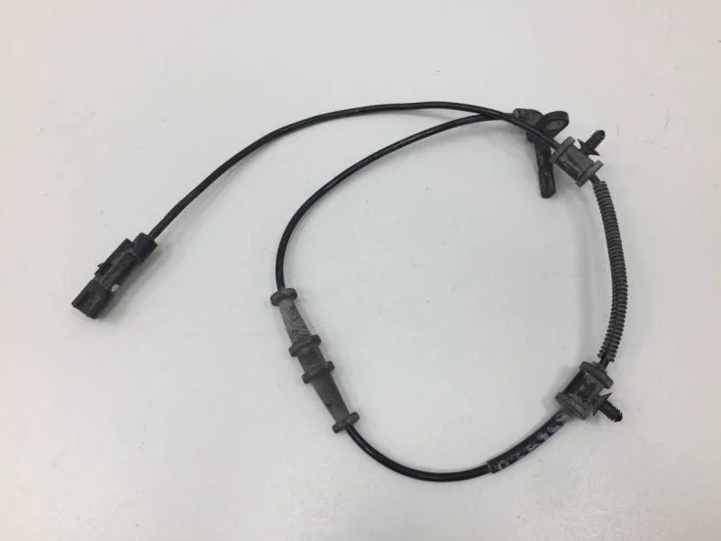 Датчик ABS передний Opel Astra J 2010-2017