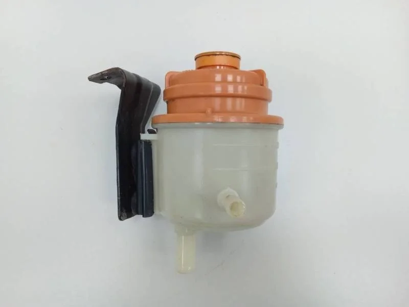 Бачок гидроусилителя Suzuki Grand Vitara 2005-2015