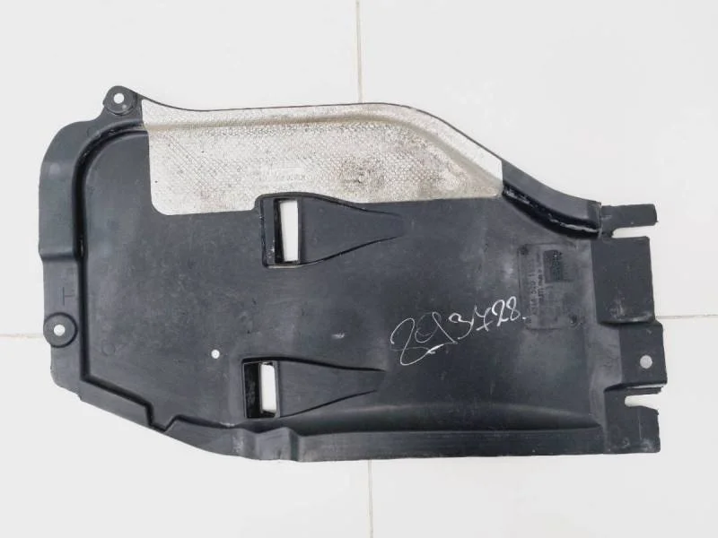 Пыльник двигателя Infiniti Q30/QX30 (H15) 2016>