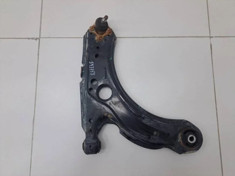 Рычаг передний Skoda Octavia (A4 1U-) 2000-2011