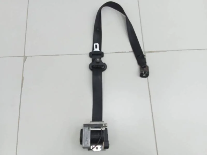 Ремень безопасности с пиропатроном Skoda Octavia (A4 1U-) 2000-2011