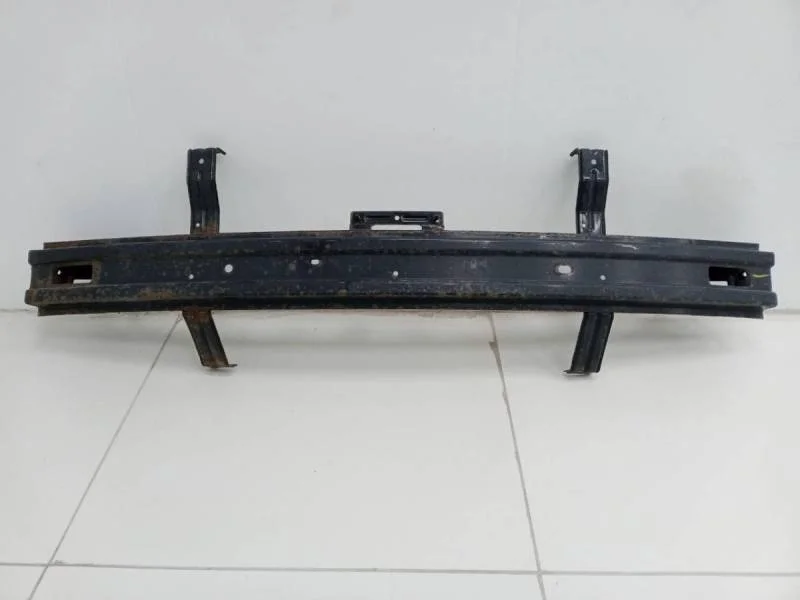 Усилитель заднего бампера Hyundai Solaris 2010-2017