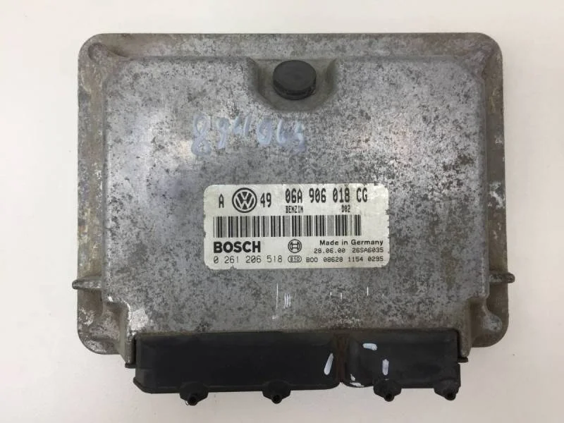 Блок управления двигателем Skoda Octavia (A4 1U-) 2000-2011