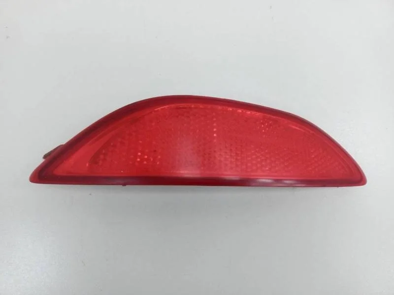 Отражатель в бампер задний правый Hyundai Solaris 2010-2017