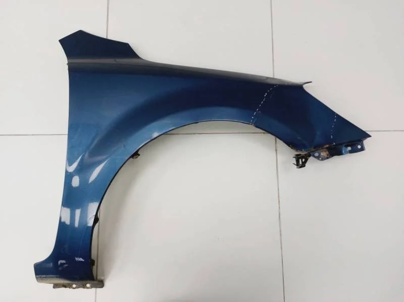 Крыло переднее правое Kia Ceed (ED) 2007-2012