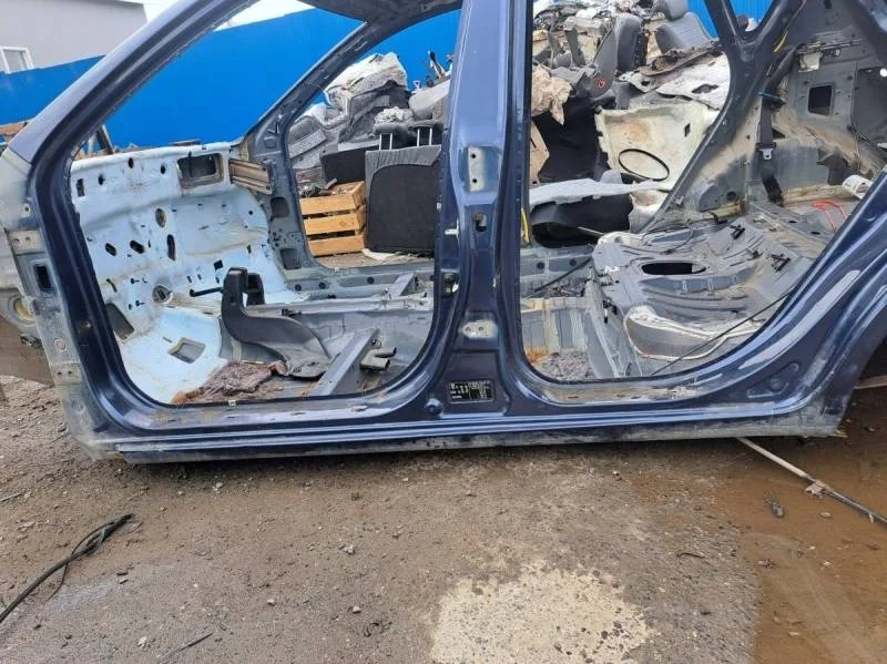 Порог со стойкой левый Kia Ceed (ED) 2007-2012