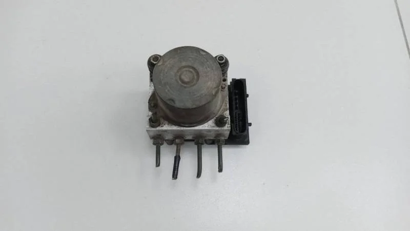 Блок ABS (насос) Nissan Almera (N16) 2000-2006