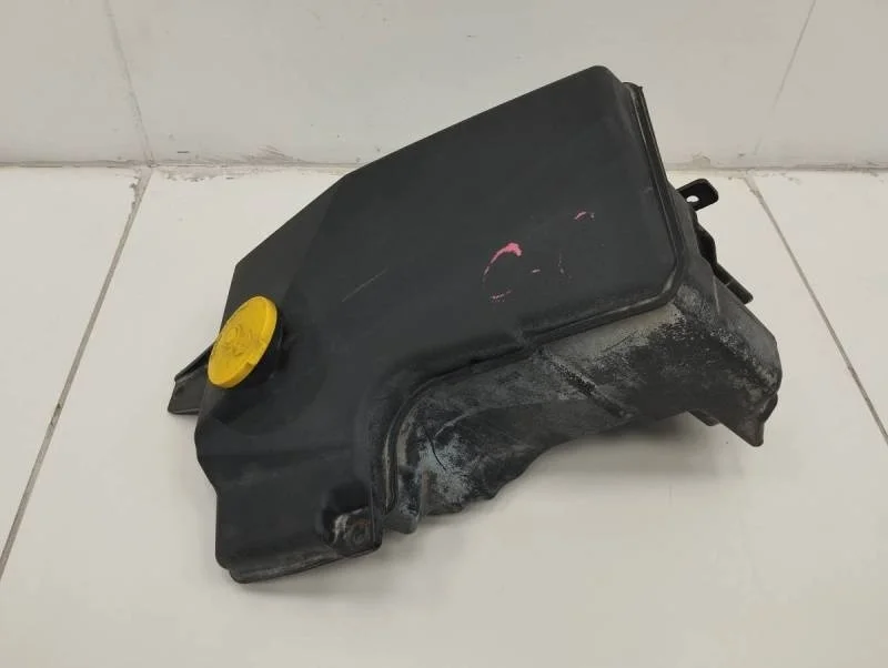 Бачок омывателя лобового стекла Mazda Mazda 6 (GG) 2002-2007