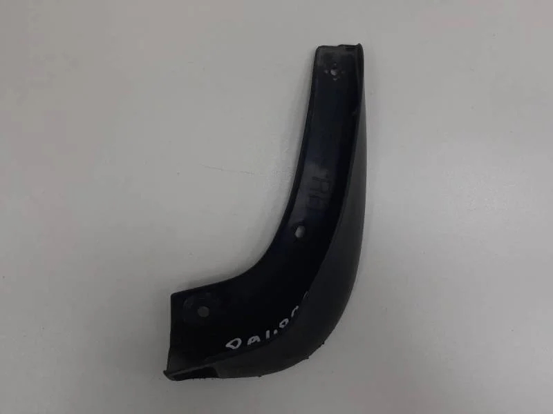 Брызговик передний правый Kia Ceed (ED) 2007-2012