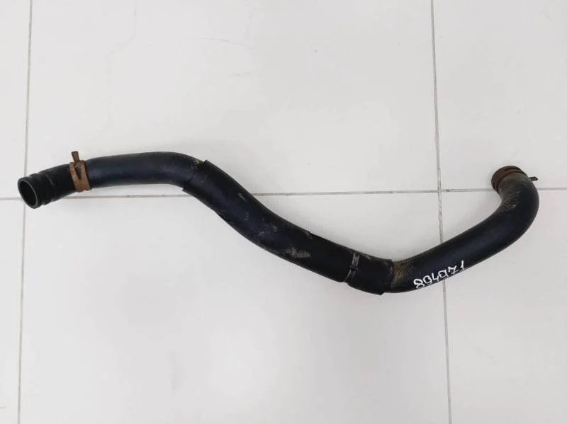 Патрубок радиатора охлаждения Kia Ceed (ED) 2007-2012