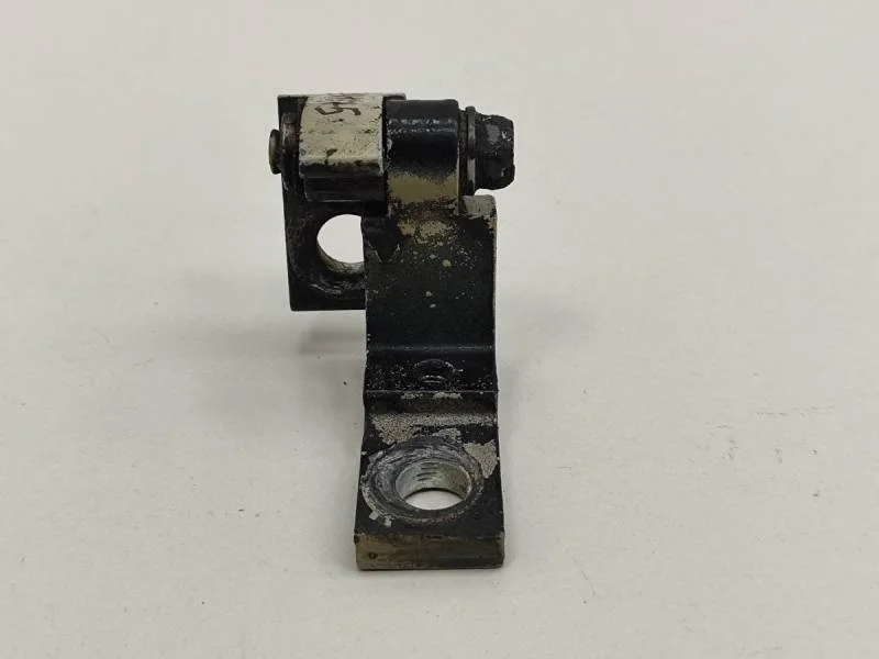 Петля двери Skoda Octavia (A4 1U-) 2000-2011