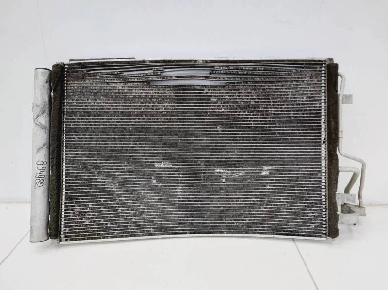 Радиатор кондиционера (конденсер) Kia Ceed (ED) 2007-2012