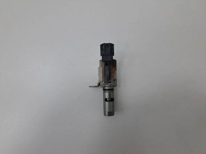 Клапан электромагн. изменения фаз ГРМ Ford Focus 3 2011>