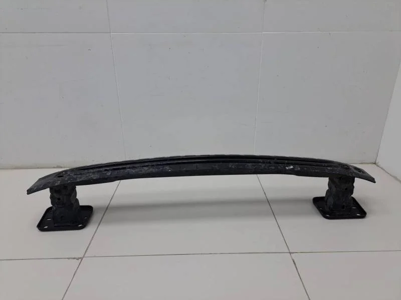 Усилитель заднего бампера Ford Focus 3 2011>