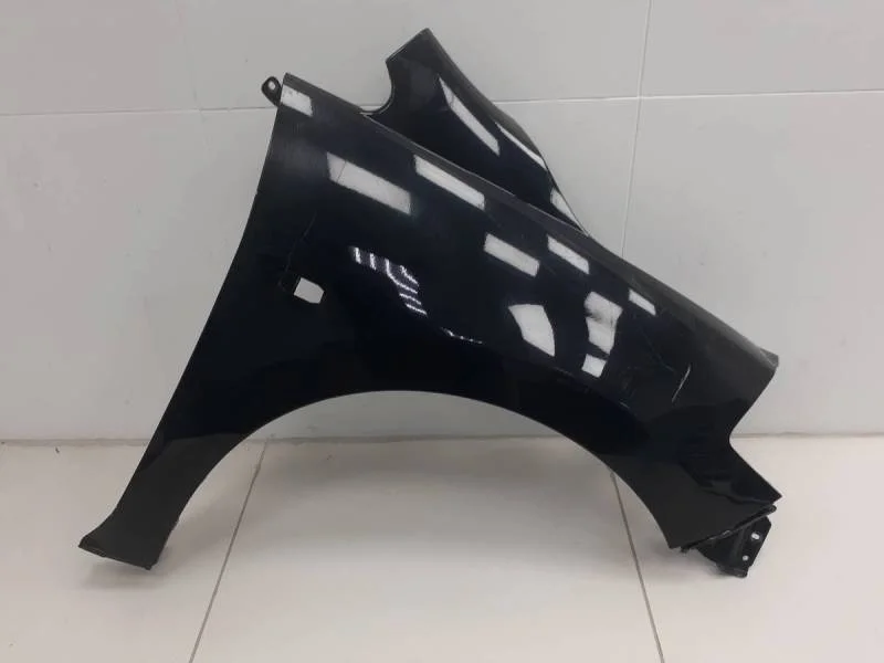 Крыло переднее правое Nissan Tiida (C11) 2007-2014
