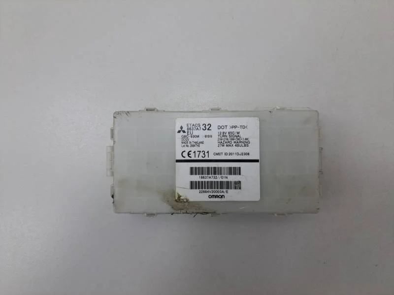 Блок комфорта Mitsubishi Pajero/Montero Sport (KH) 2008-2015