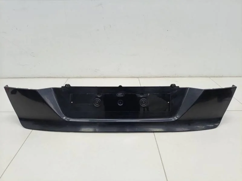 Накладка крышки багажника Ford Mondeo 4 2007-2015