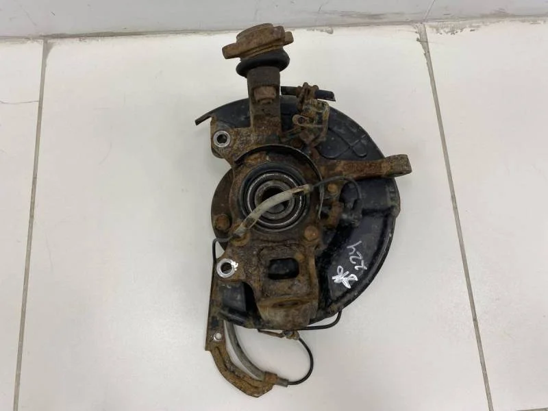 Кулак поворотный передний левый Mitsubishi Pajero/Montero Sport (KH) 2008-2015