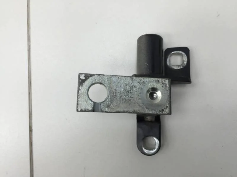 Петля двери передней правой верхняя Ford Mondeo 4 2007-2015