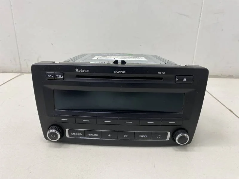 Магнитола Skoda Octavia (A5 1Z-) 2004-2013