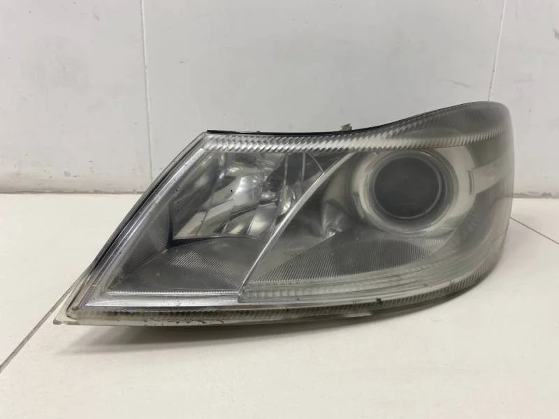 Фара левая Skoda Octavia (A5 1Z-) 2004-2013
