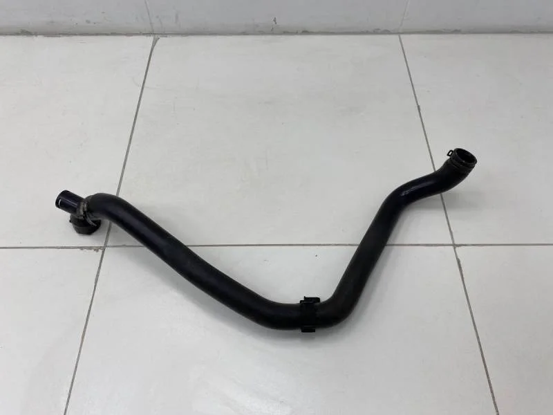 Патрубок радиатора охлаждения Skoda Octavia (A5 1Z-) 2004-2013