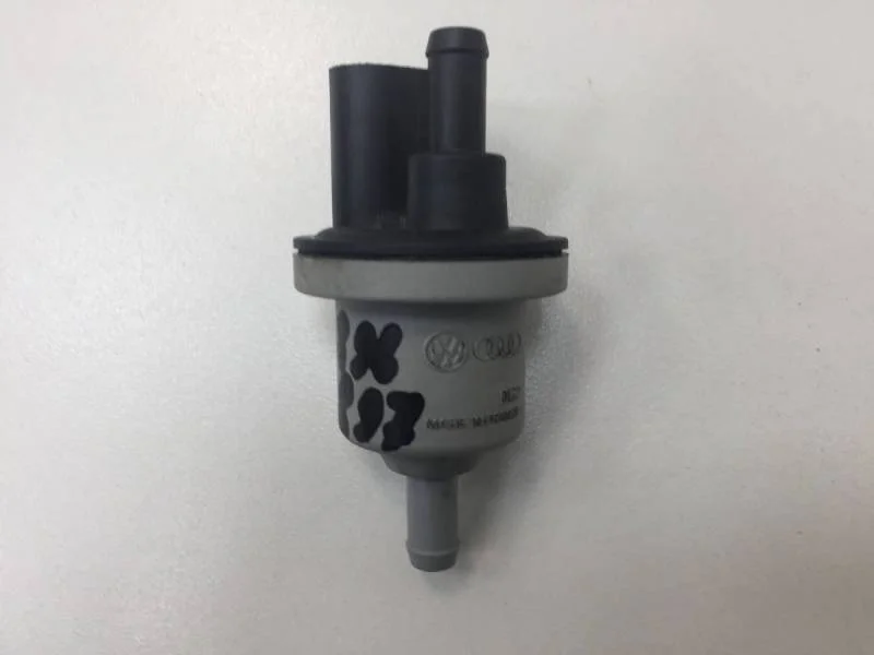 Клапан вентиляции топливного бака Skoda Octavia (A5 1Z-) 2004-2013