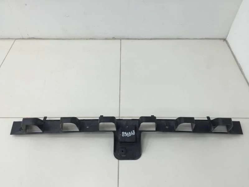 Кронштейн заднего бампера Ford Focus 3 2011>